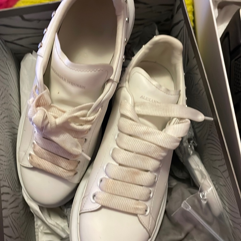 Used Ssense exclusive Alexander McQueen sneakers , worn 3 times . Can be washed